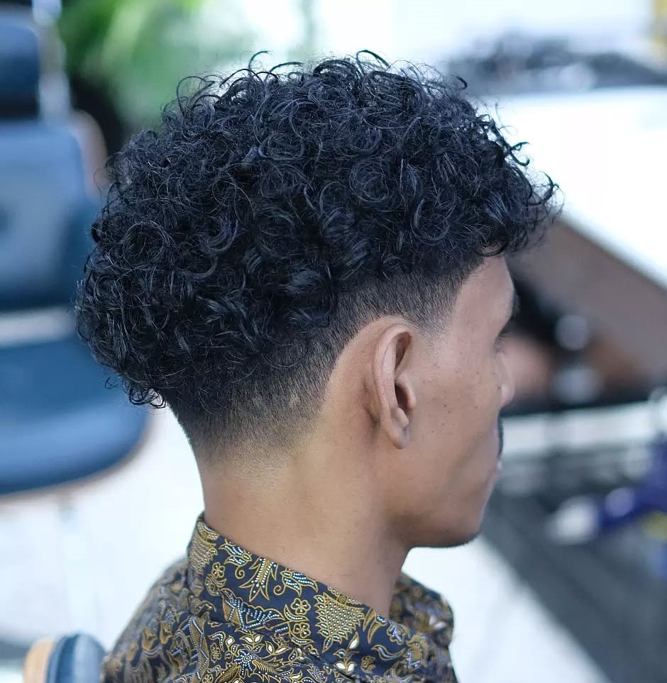 Male Curly Cut