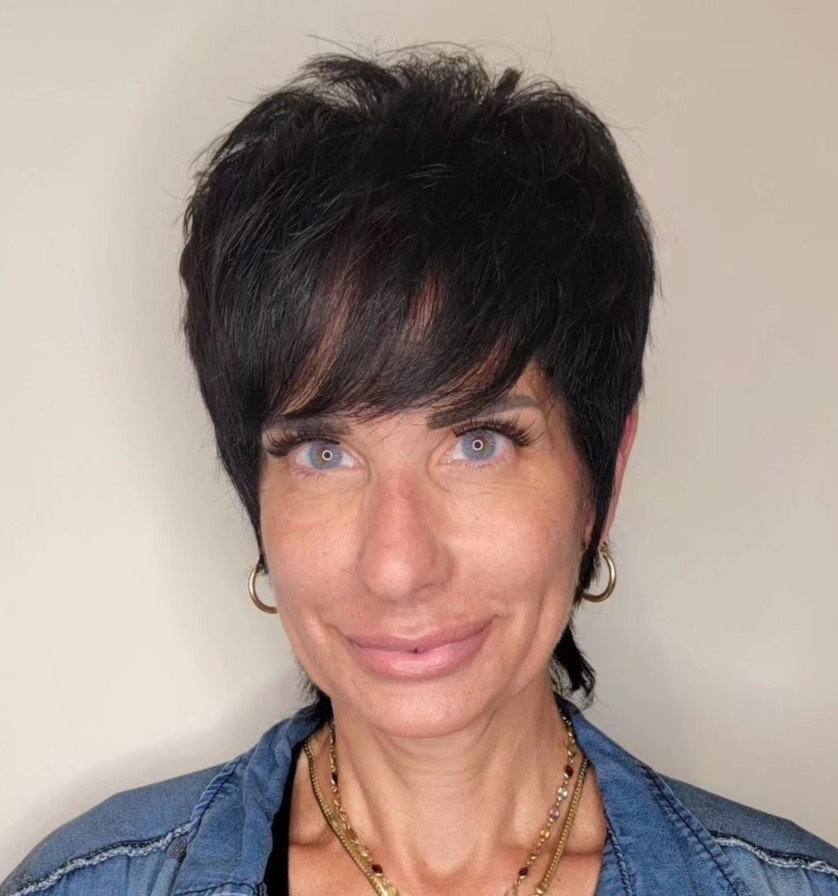 90s Inspired Short Hairstyle for Women over