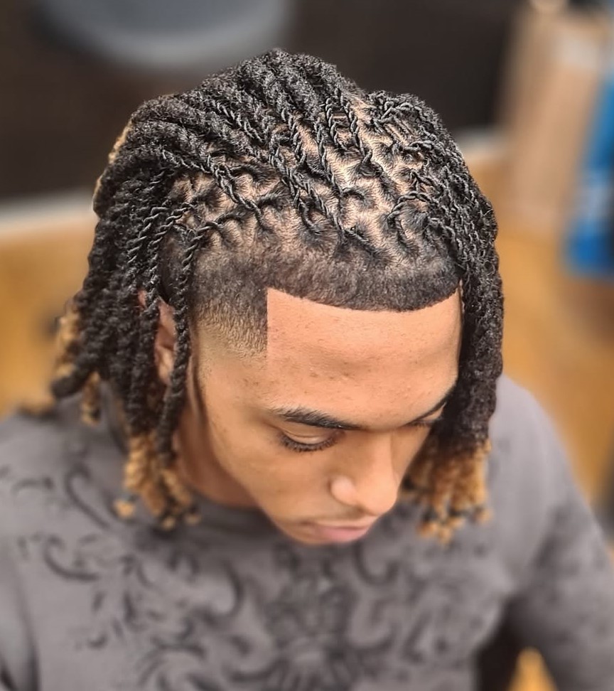 Mens Organic Locs with Line-Up