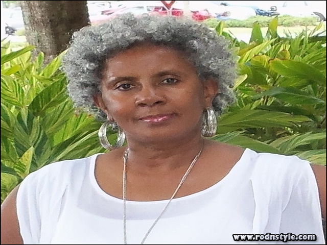 Natural Hairstyles For Older Black Woman 2