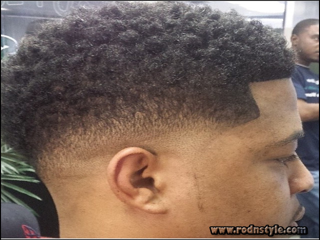 Taper Fade Haircut Styles For Black Men 4