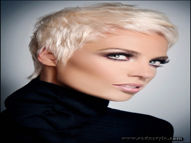 Womens Short Haircuts For Thin Hair 1