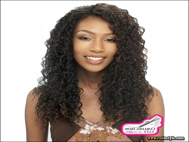 Beach Curl Weave Hairstyles 1