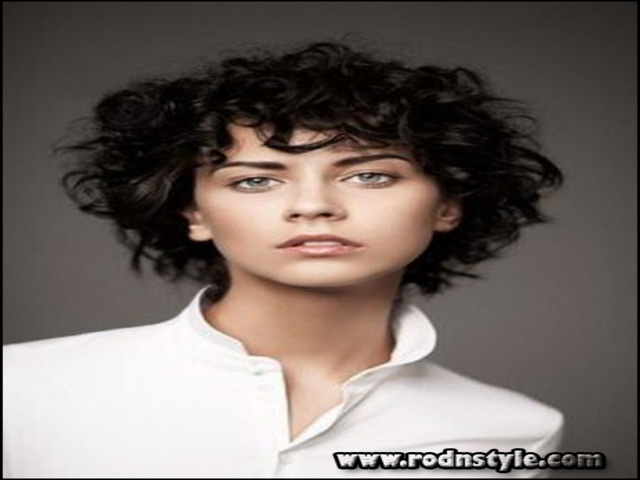 Short Haircuts For Curly Hair 2015 13