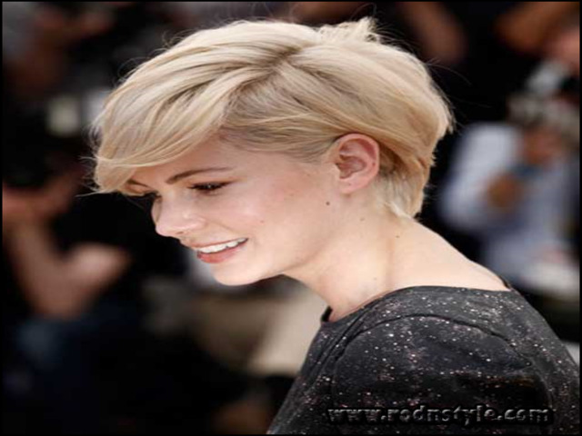 Short Haircuts For Thinning Hair 8