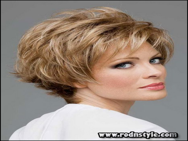 Short Hairstyles For Seniors 5