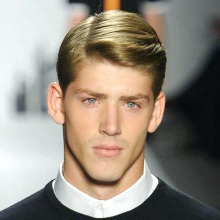 Classic-Undercut-MenS-Hairstyle Classic Undercut Men'S Hairstyle.